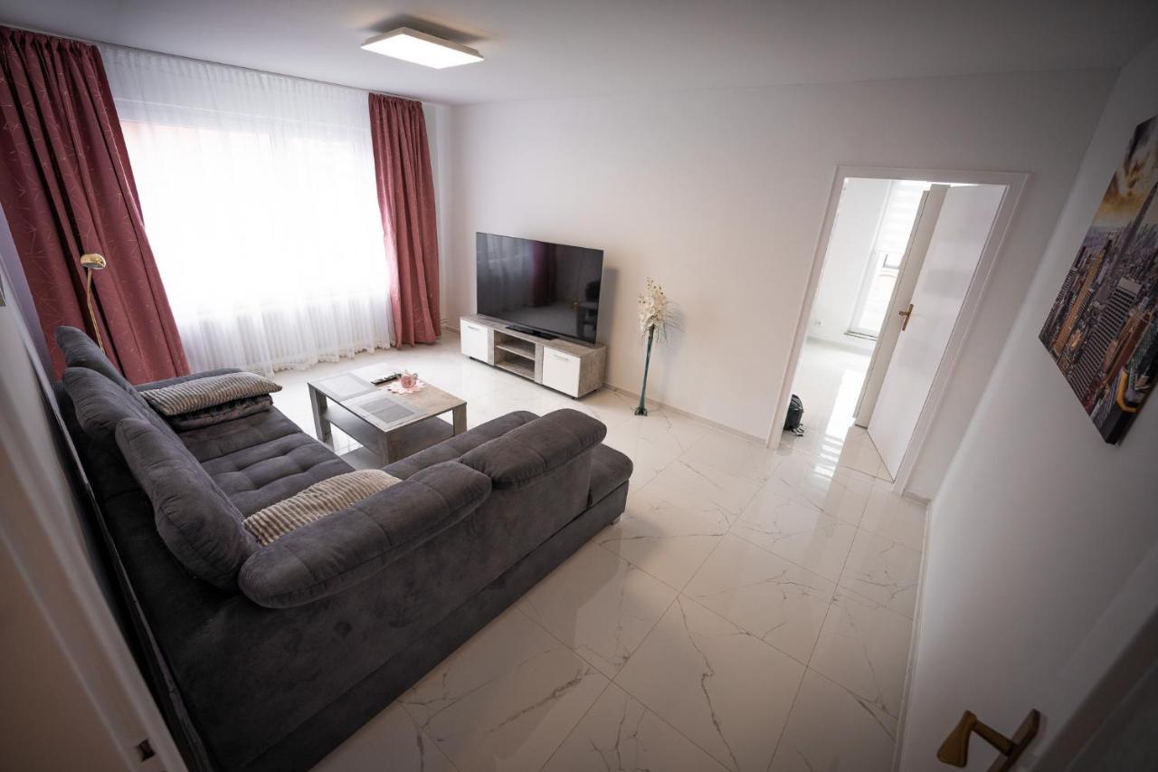 Wunderschoene Ferienwohnung In Solingen-Mitte Esterno foto